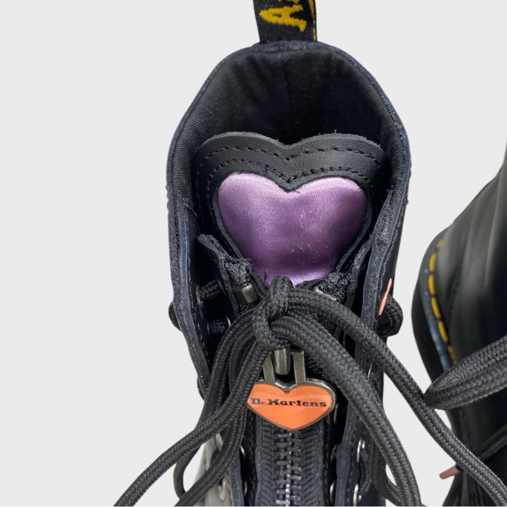 Dr. Martens Black Purple Pink Heart Sinclair Combat Boots EU 39 US 8 - Picture 5 of 13